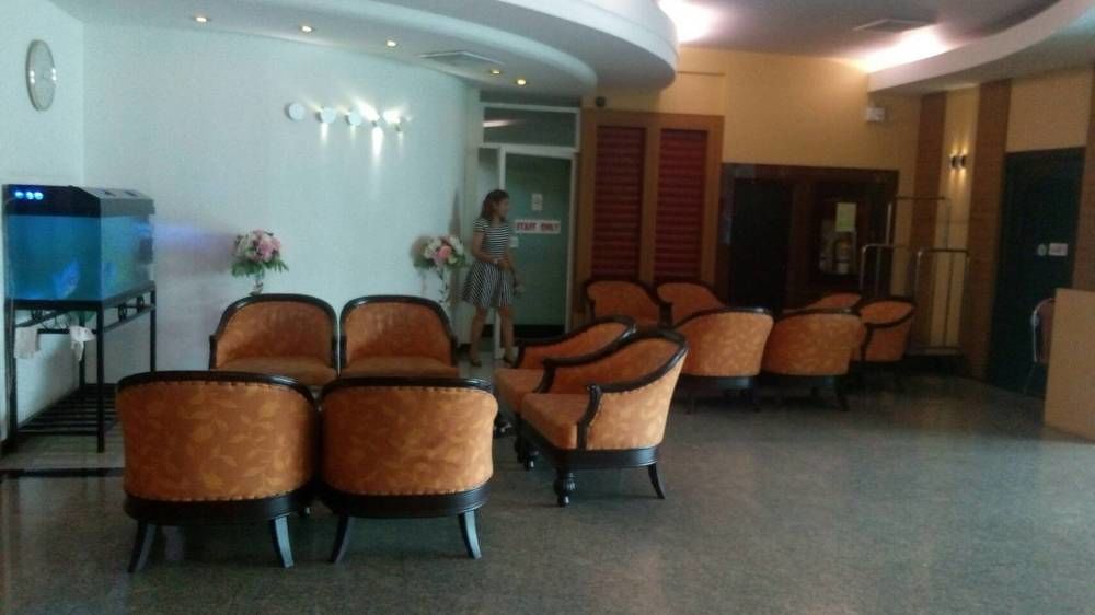 Bp Grand Suite Hotel Hat Yai Esterno foto