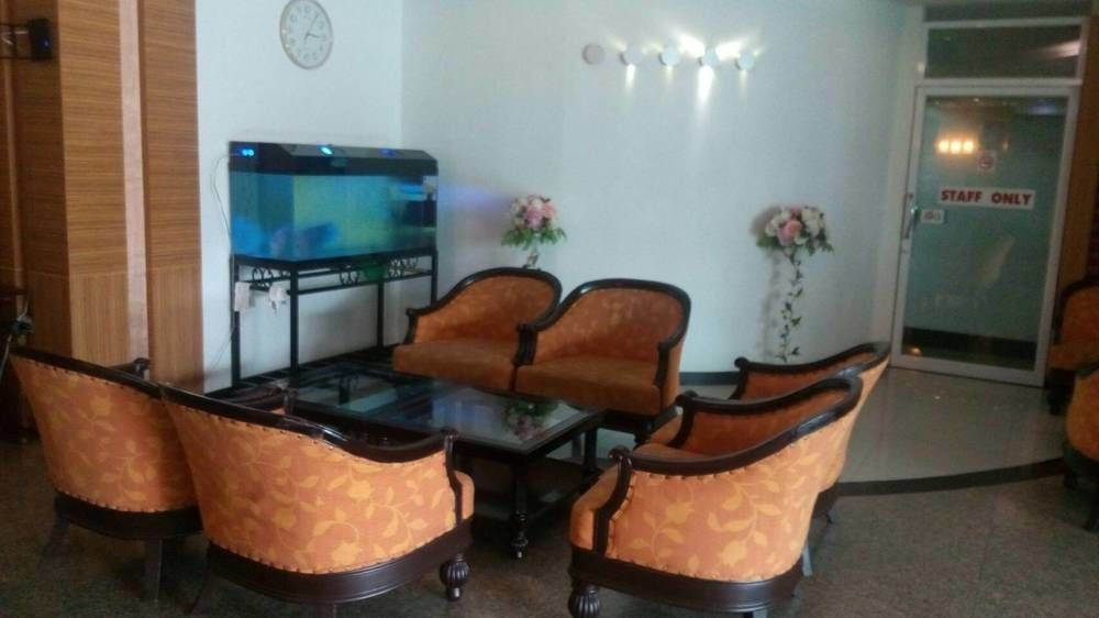 Bp Grand Suite Hotel Hat Yai Esterno foto