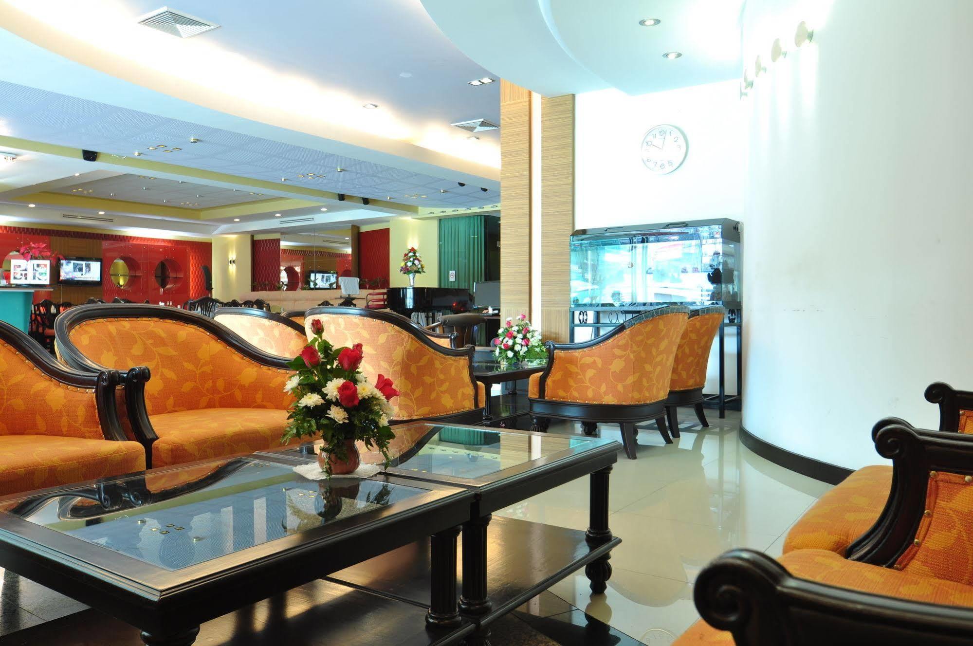 Bp Grand Suite Hotel Hat Yai Esterno foto