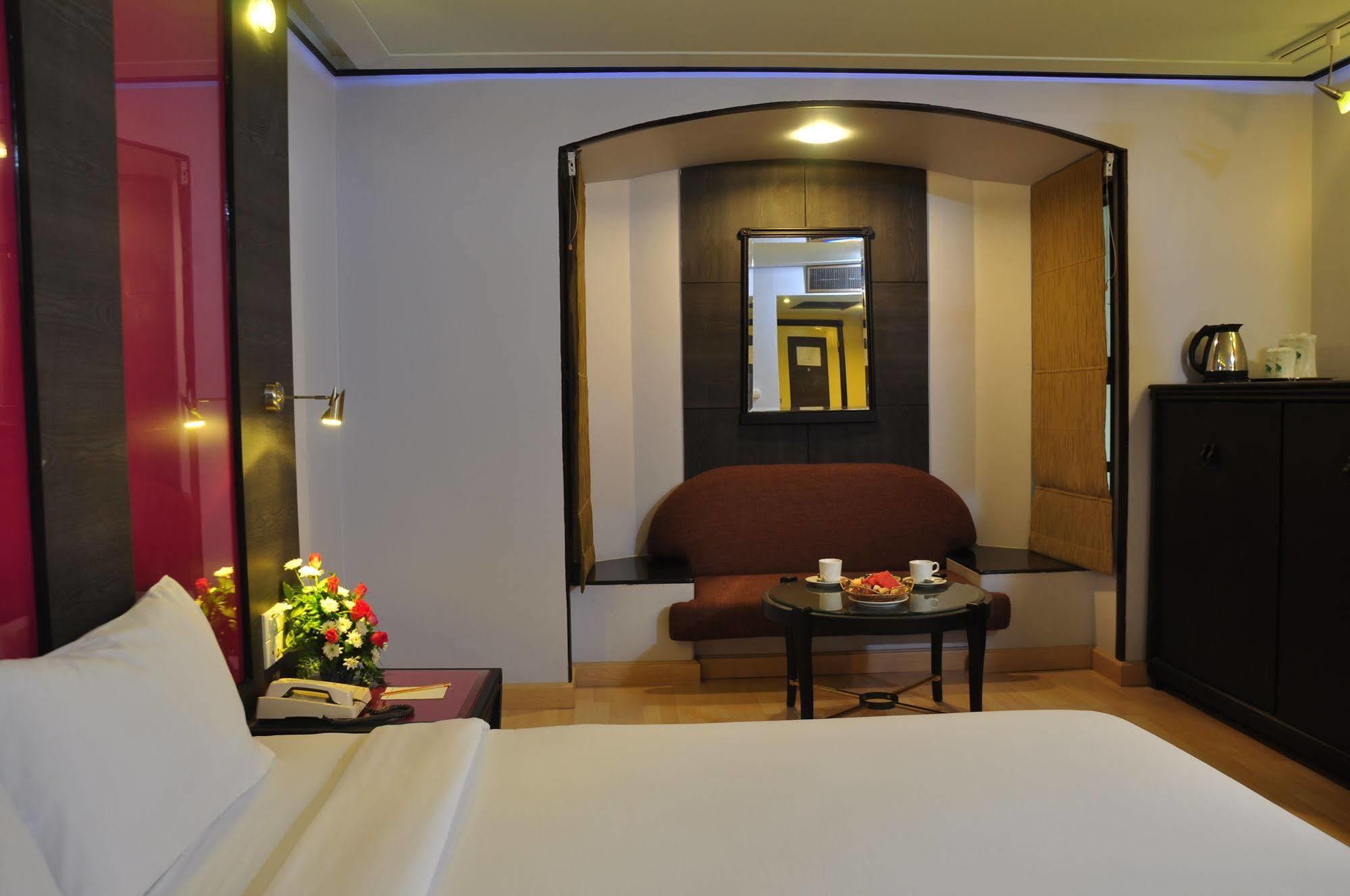 Bp Grand Suite Hotel Hat Yai Esterno foto